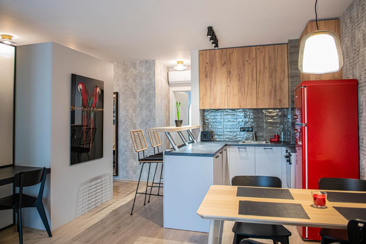Miami A Lovely City Center 2 Bedrooms Apartment With Private Parking Σόφια Εξωτερικό φωτογραφία